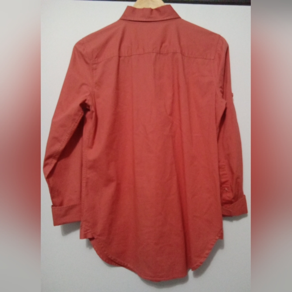 Caribbean Joe Women's Coral Long Sleeve Button Down Shirt - Size Medium - Picture 6 of 7
